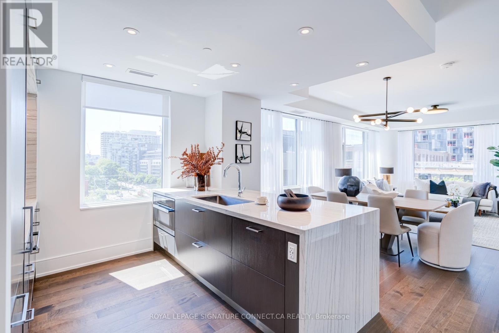 410 - 455 Wellington Street, Toronto, Ontario  M5J 2R2 - Photo 11 - C13506962