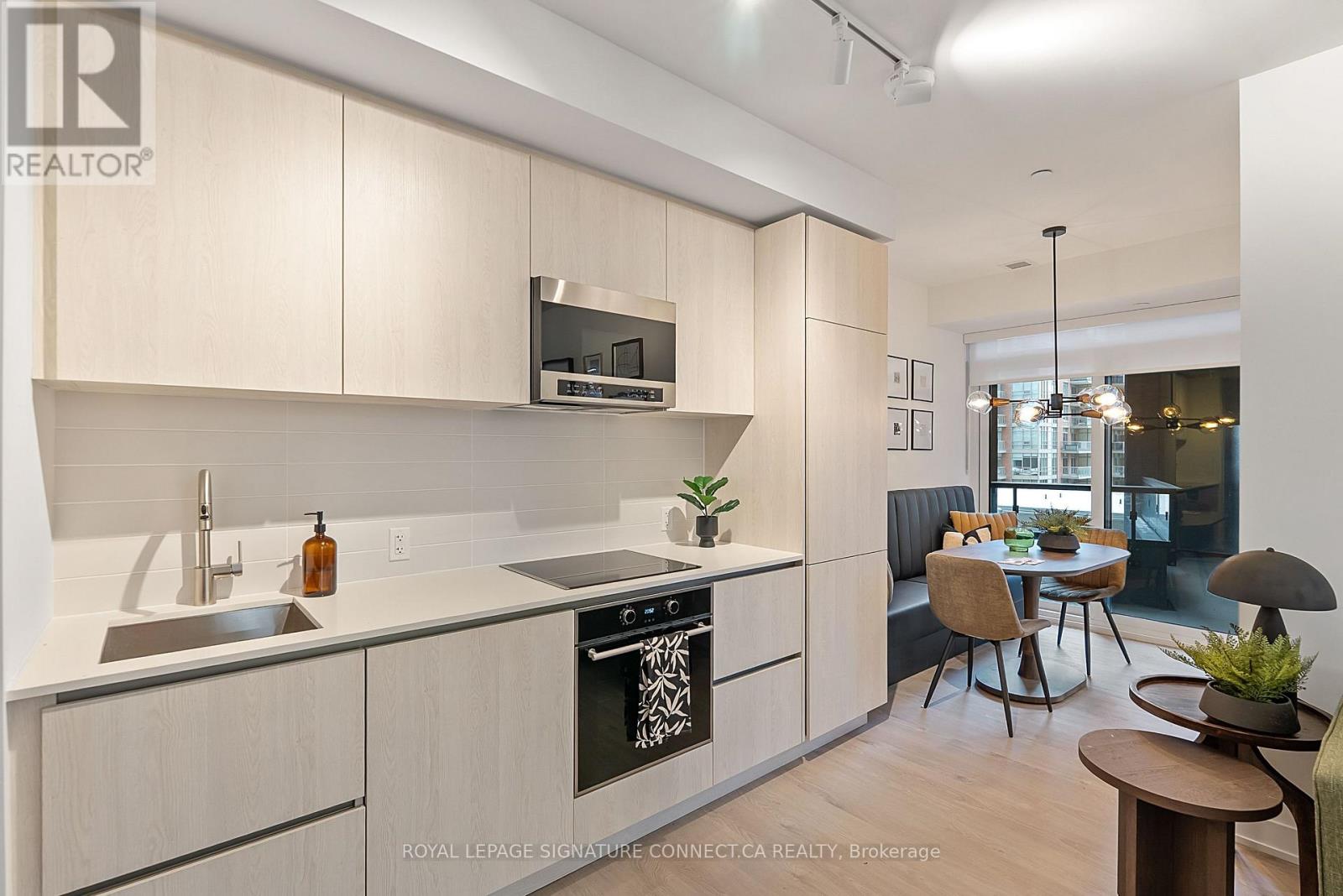 415 - 110 Broadway Avenue, Toronto, Ontario  M4P 1V7 - Photo 3 - C13507504