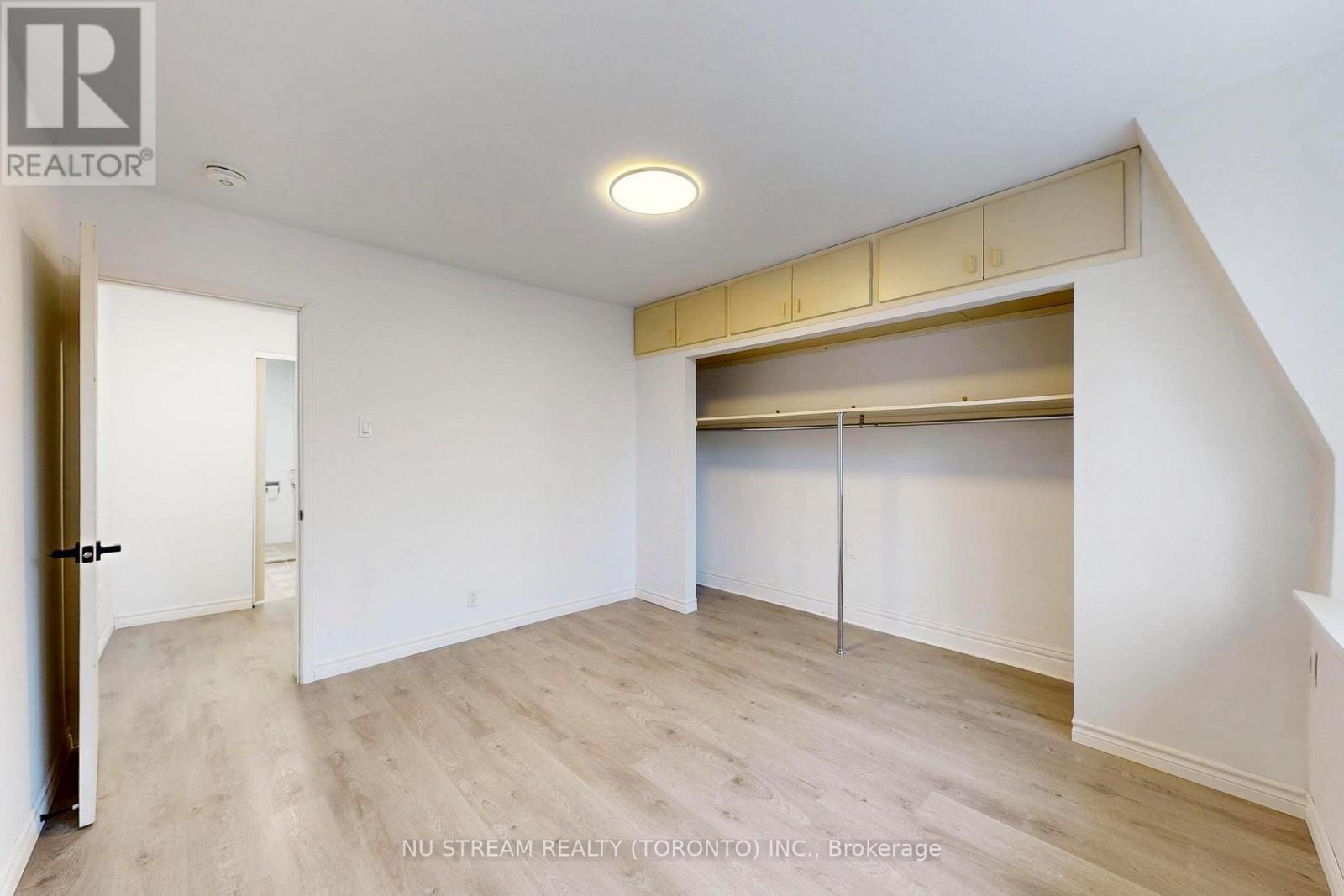 393 Jones Avenue, Toronto, Ontario M4J 3G5 - Photo 15 - E13507152