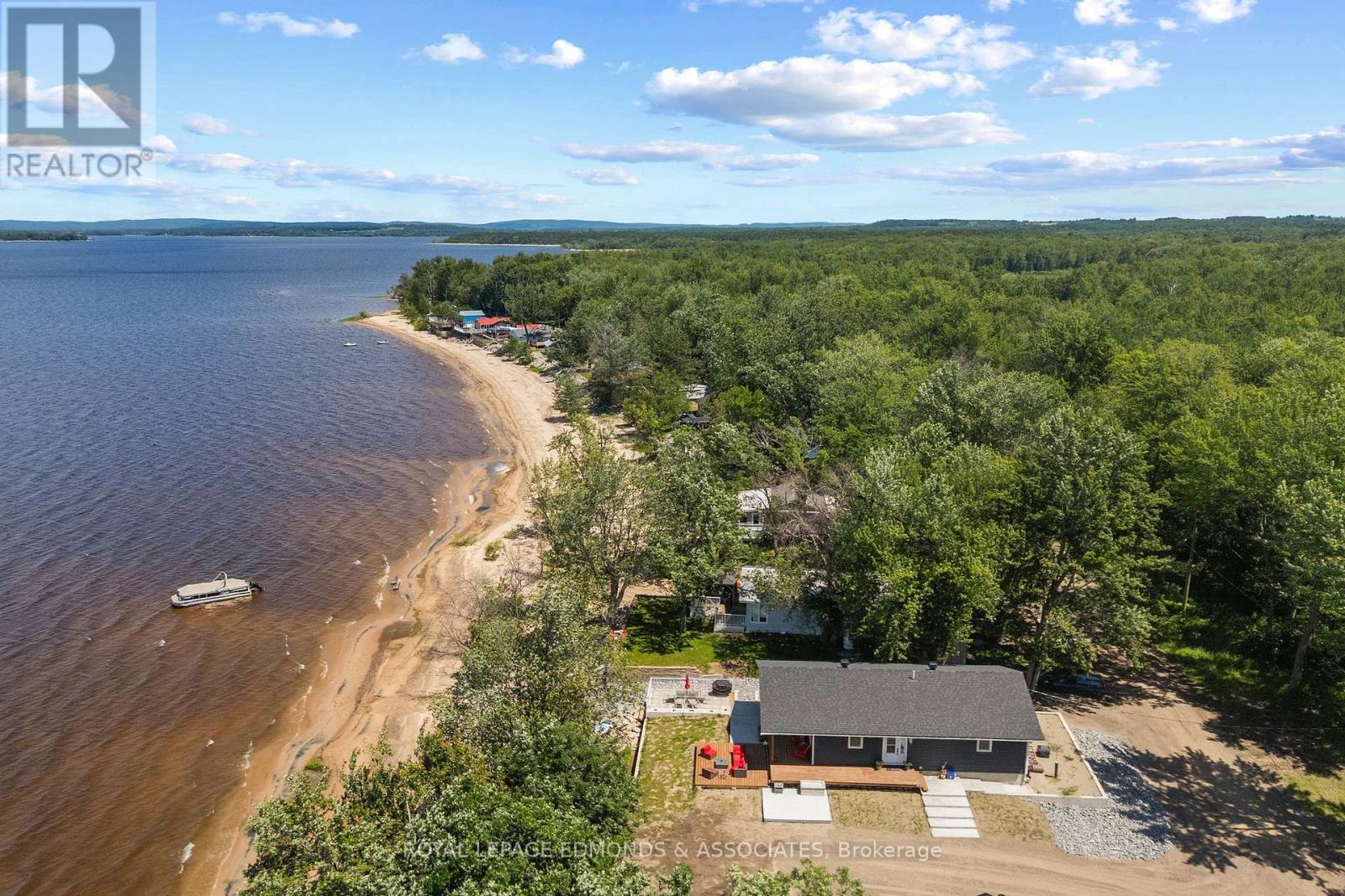 63 Greatview Trail, Whitewater Region, Ontario  K8A 6W2 - Photo 2 - X13507154