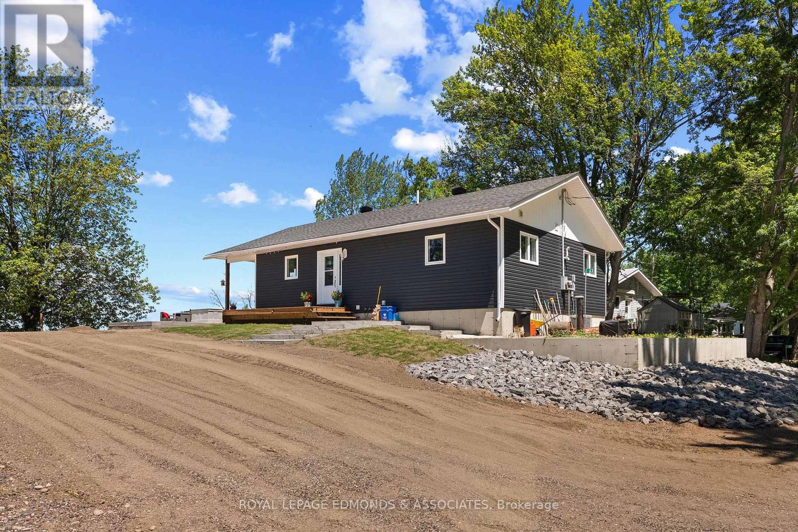 63 Greatview Trail, Whitewater Region, Ontario  K8A 6W2 - Photo 33 - X13507154