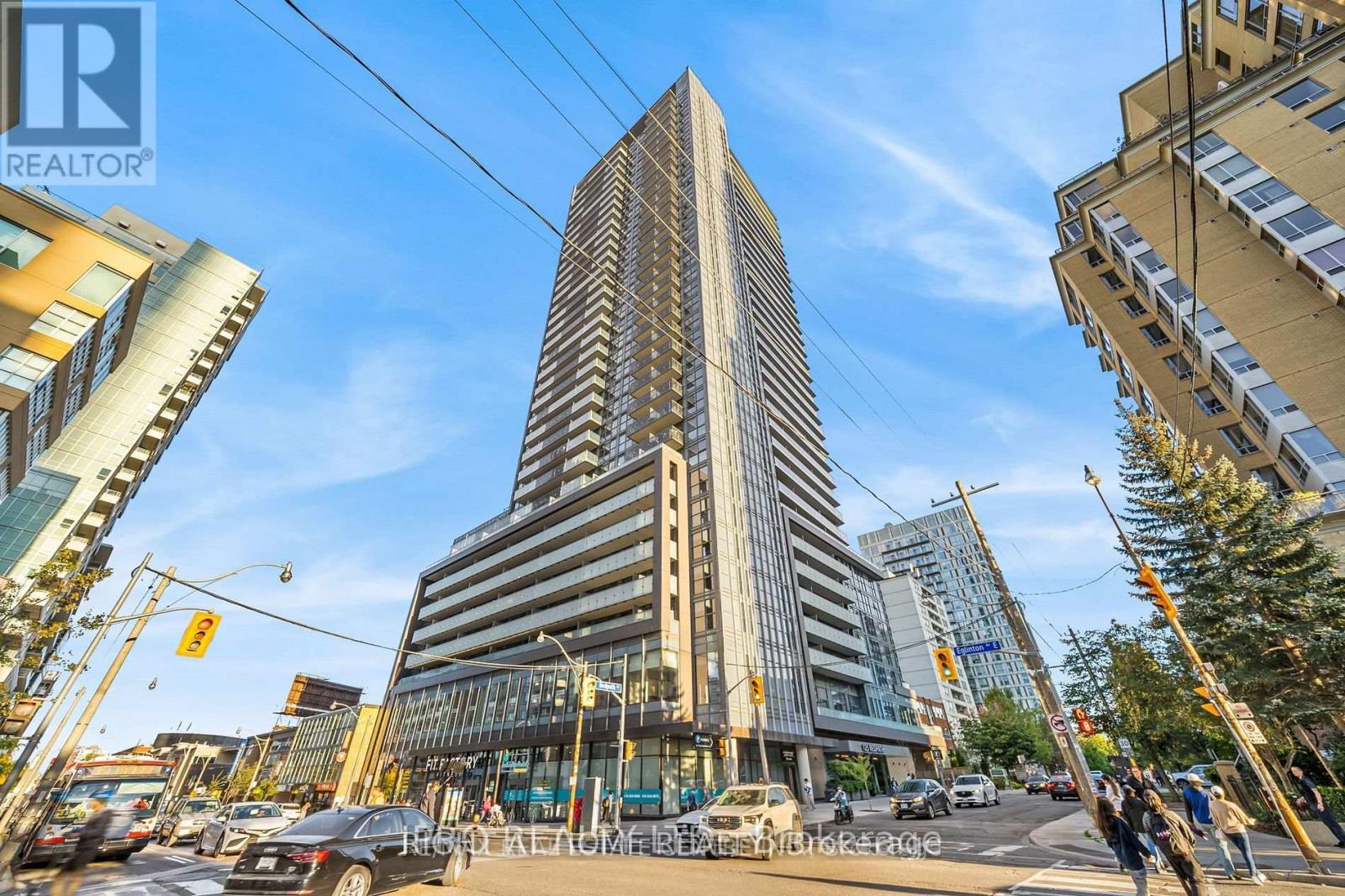 2409 - 125 Redpath Avenue, Toronto, Ontario  M4S 0B5 - Photo 2 - C13507520