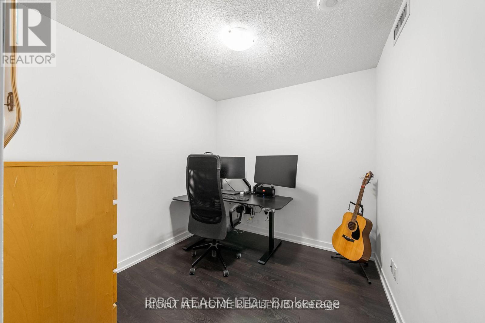 2409 - 125 Redpath Avenue, Toronto, Ontario  M4S 0B5 - Photo 21 - C13507520