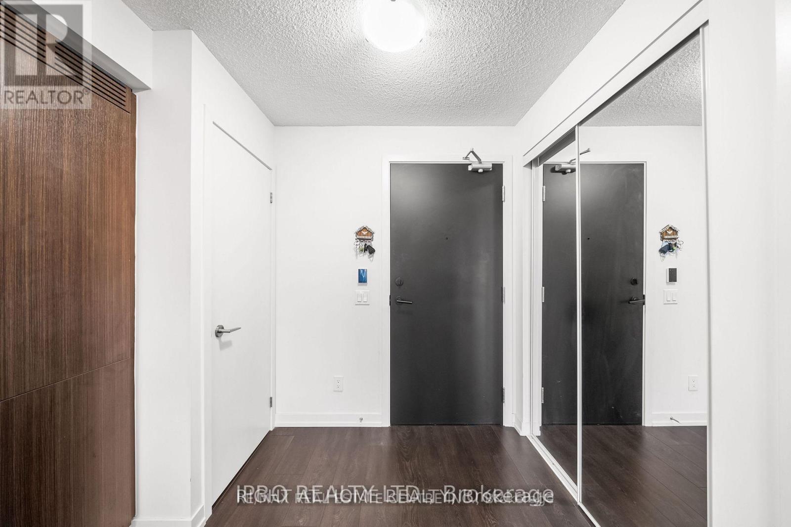 2409 - 125 Redpath Avenue, Toronto, Ontario  M4S 0B5 - Photo 7 - C13507520