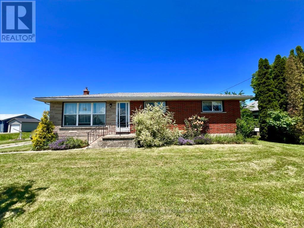 672 East West Line, Niagara-On-The-Lake, Ontario  L0S 1J0 - Photo 2 - X13507174