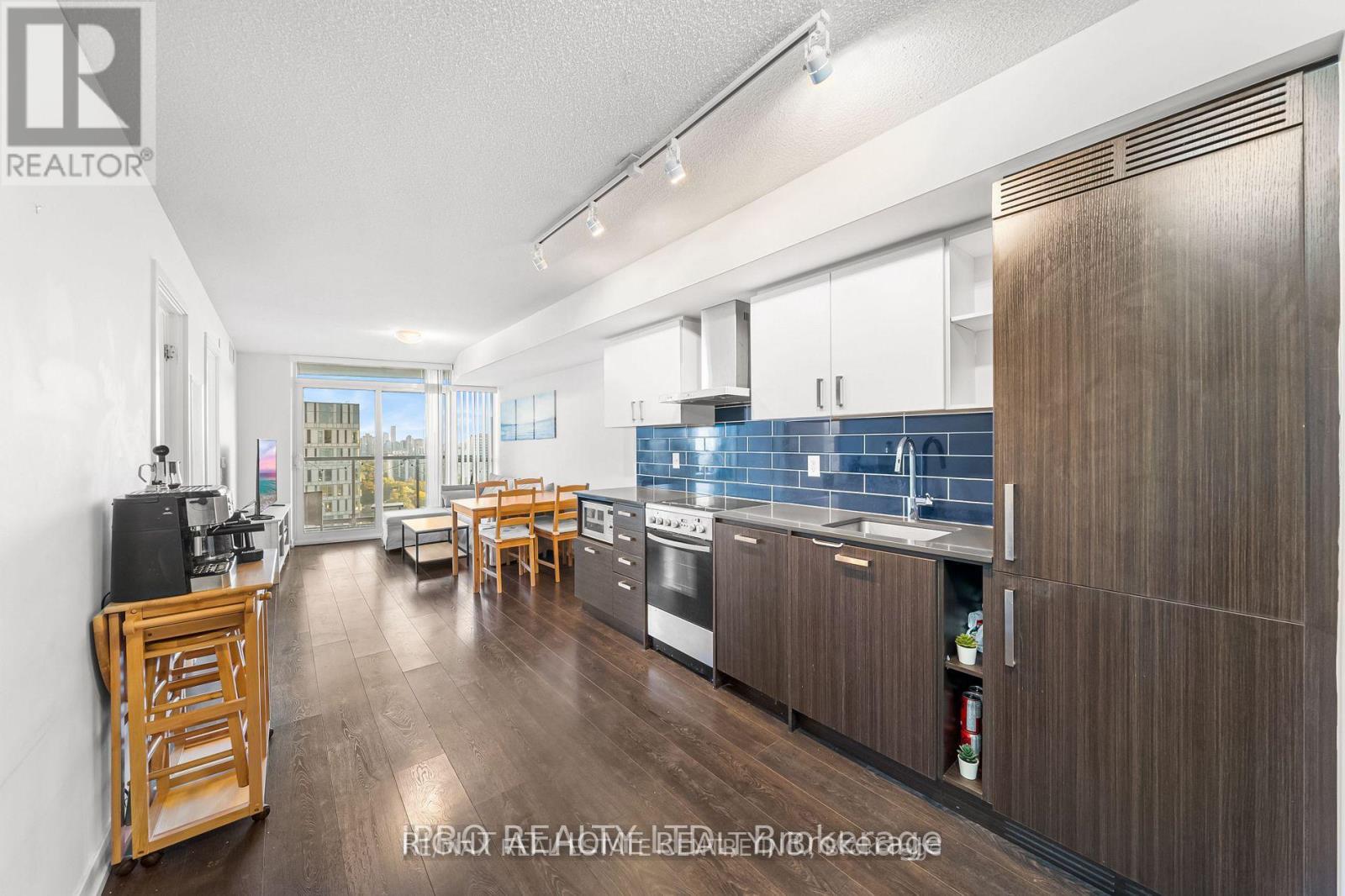 2409 - 125 Redpath Avenue, Toronto, Ontario  M4S 0B5 - Photo 9 - C13507520