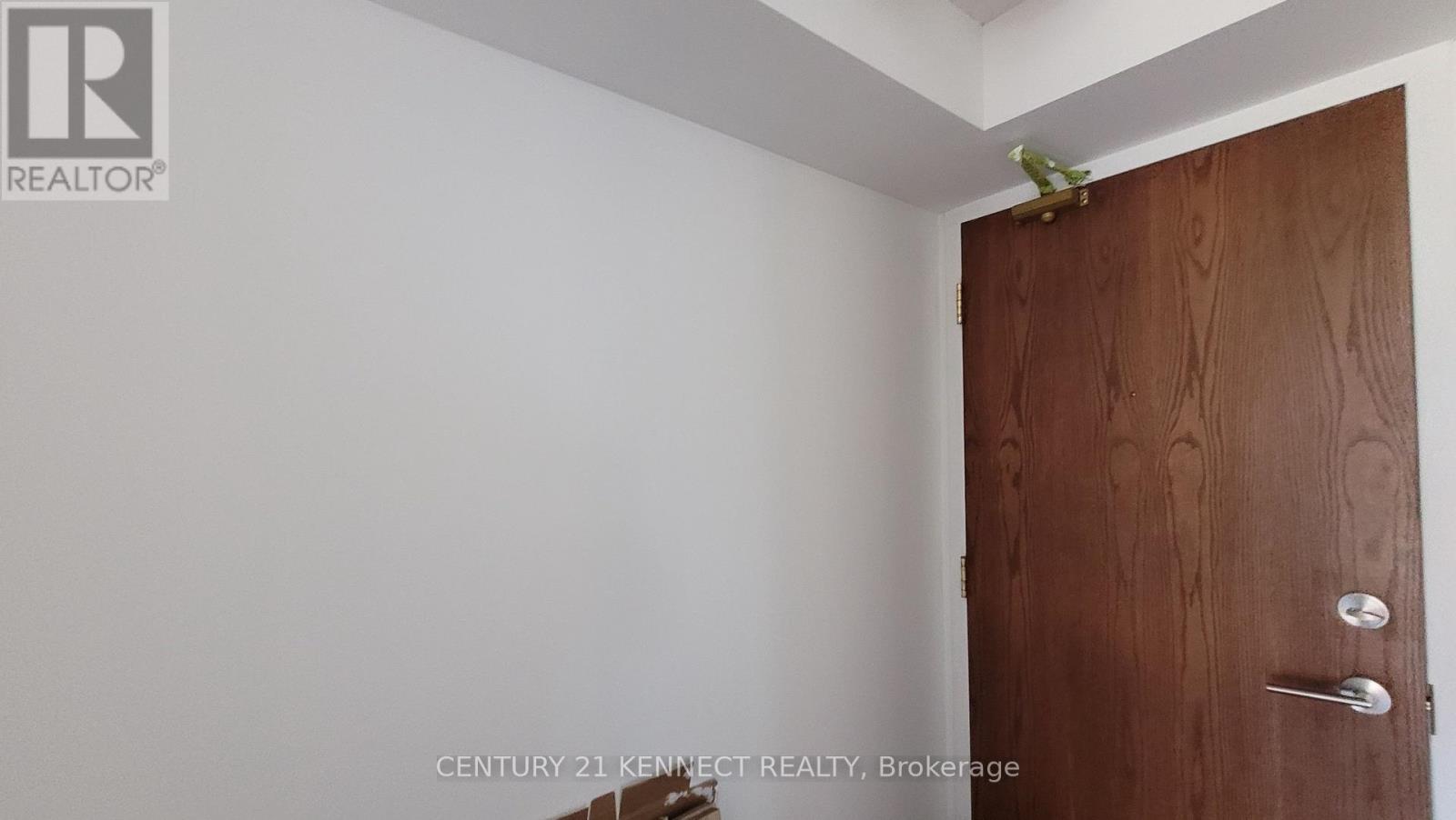 411 - 23 Oneida Crescent, Richmond Hill, Ontario  L4B 0A2 - Photo 9 - N13499028