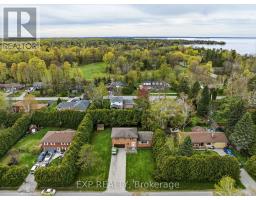 32 LOUISA STREET, Georgina, Ontario