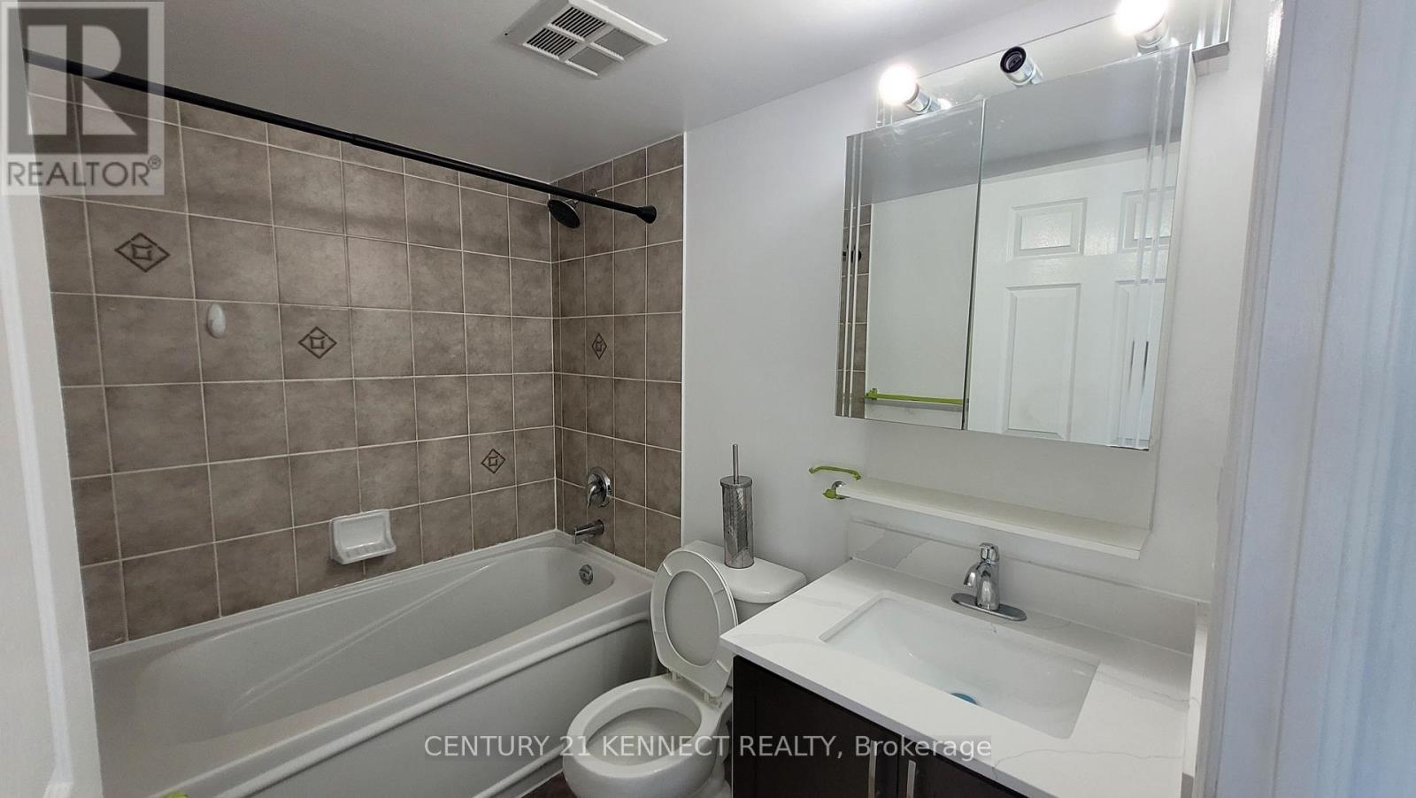 411 - 23 Oneida Crescent, Richmond Hill, Ontario  L4B 0A2 - Photo 19 - N13499028