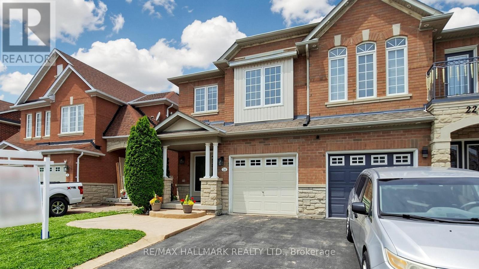 24 Idyllwood Avenue, Richmond Hill, Ontario  L4S 2P4 - Photo 2 - N13506296