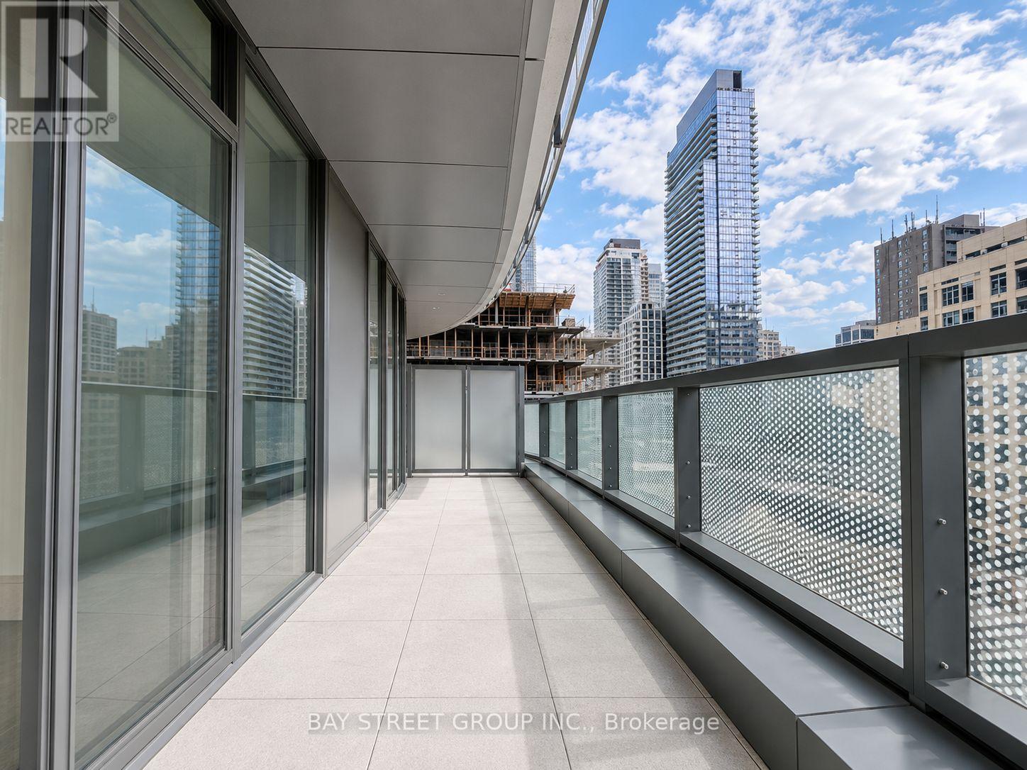 408 - 11 Wellesley Street W, Toronto, Ontario  M4Y 0G4 - Photo 8 - C13507472