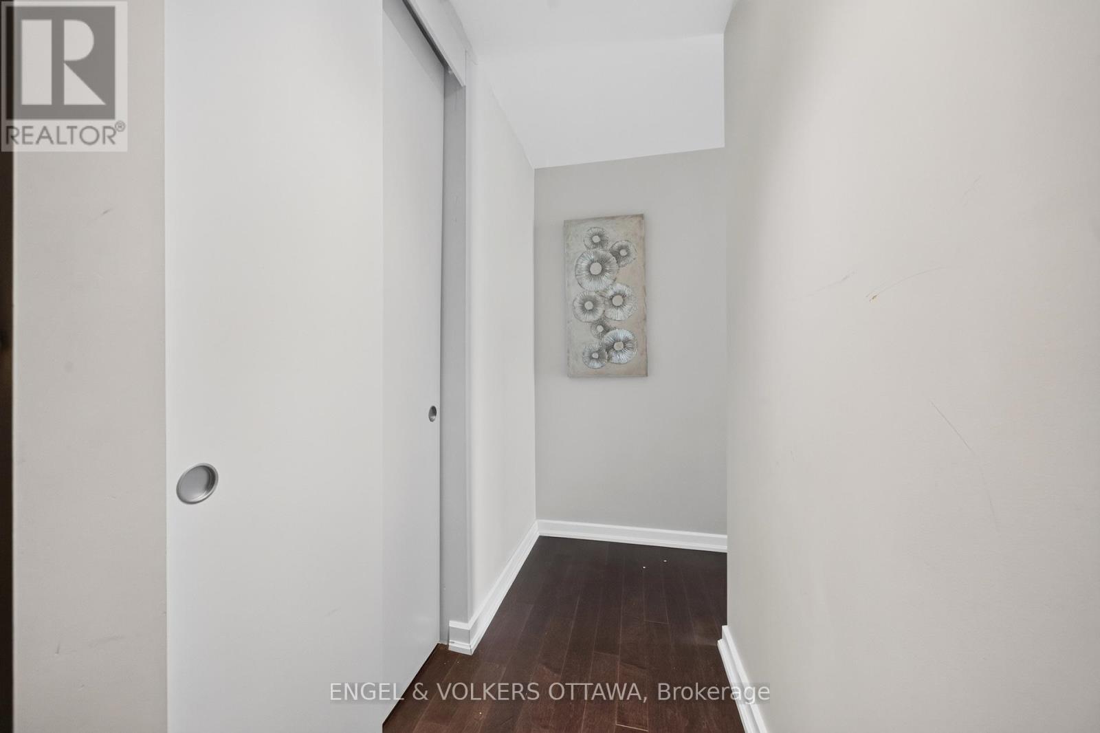 1011 - 300 Lisgar Street, Ottawa, Ontario  K2P 0E2 - Photo 2 - X13507668