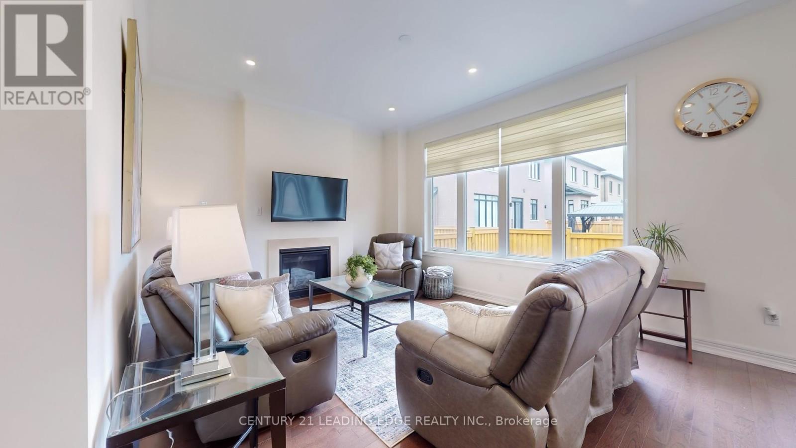 7 Suttonrail Way, Whitchurch-Stouffville, Ontario  L4A 4X5 - Photo 7 - N13506920