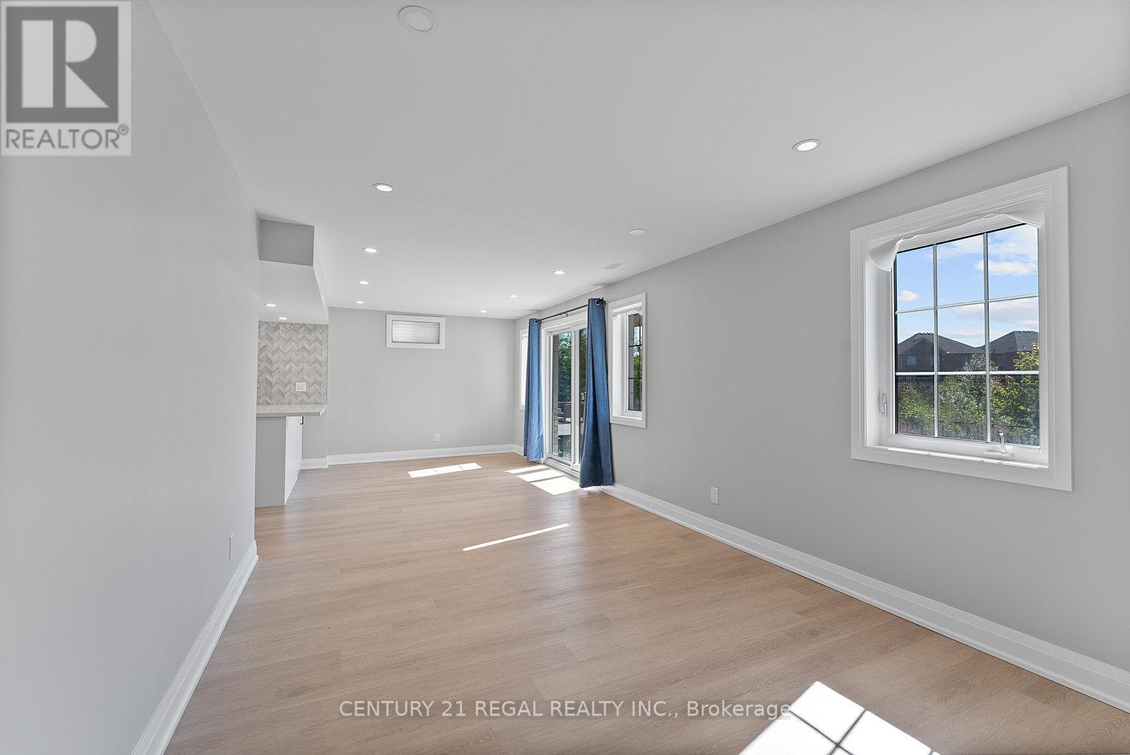 145 Roy Harper Avenue, Aurora, Ontario  L4G 7C4 - Photo 24 - N13507096