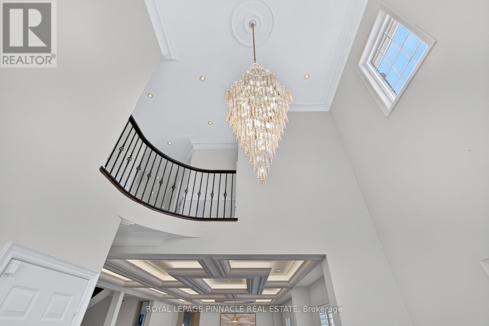 98 Ner Israel Drive, Vaughan, Ontario  L4J 9L1 - Photo 5 - N13507330