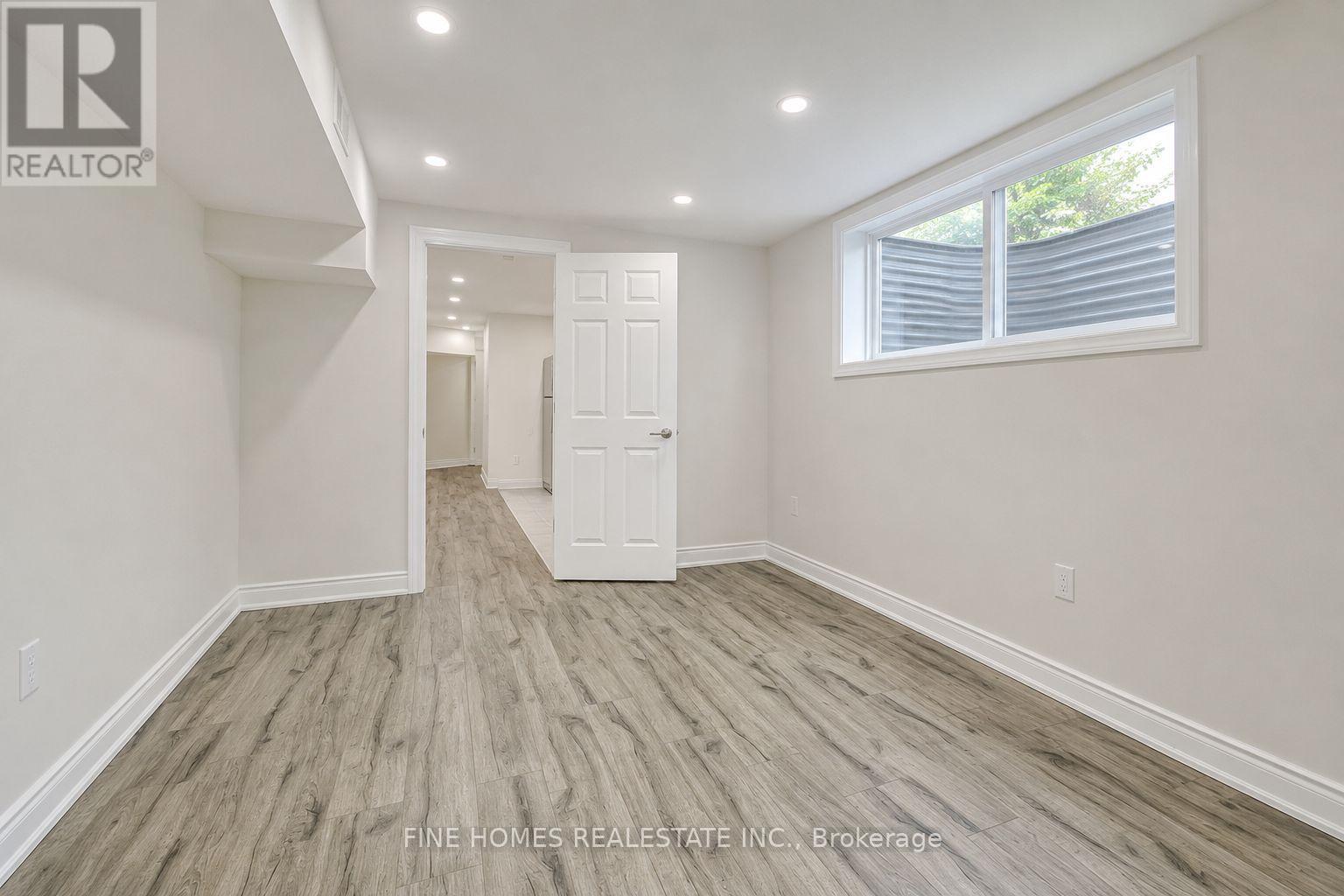 Lower - 132 Purcell Crescent, Vaughan, Ontario L6A 3C7 - Photo 6 - N13507220