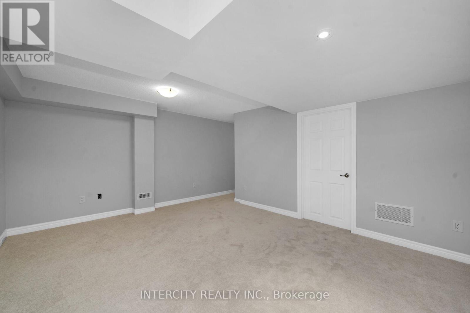 162 Mumbai Drive, Markham, Ontario  L3S 3K5 - Photo 25 - N13507332