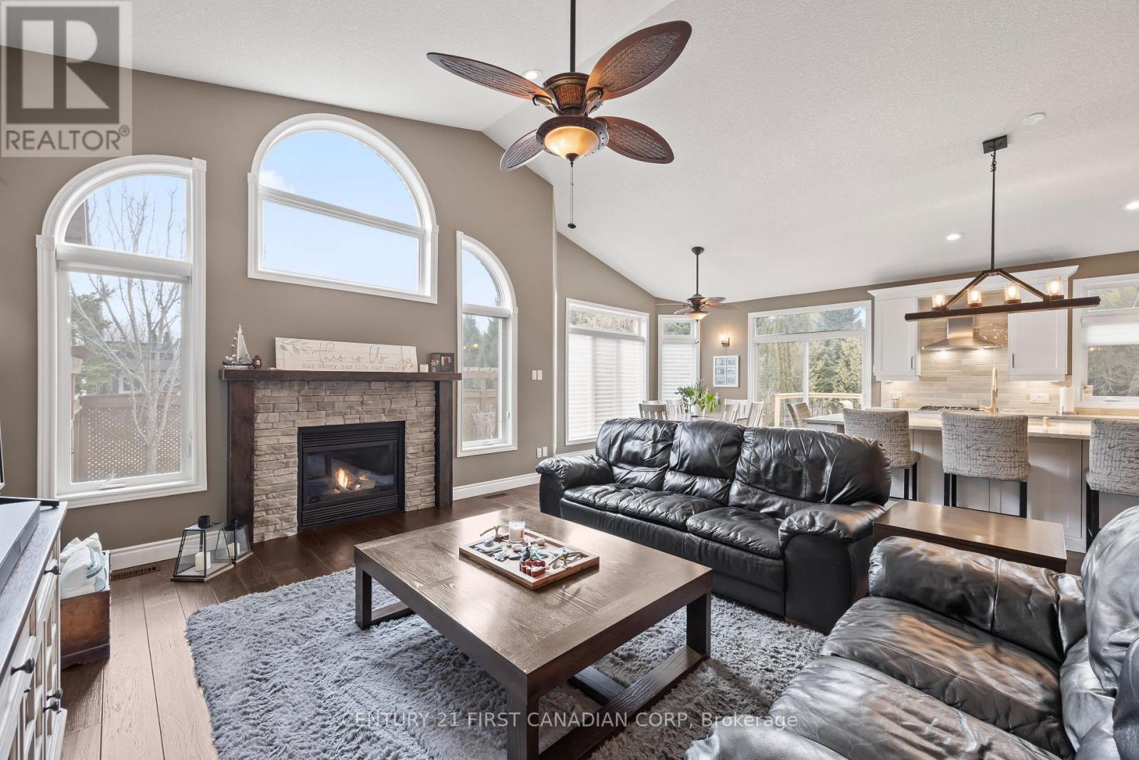 10159 Meadowlily Crescent, Lambton Shores, Ontario  N0M 1T0 - Photo 12 - X13506970