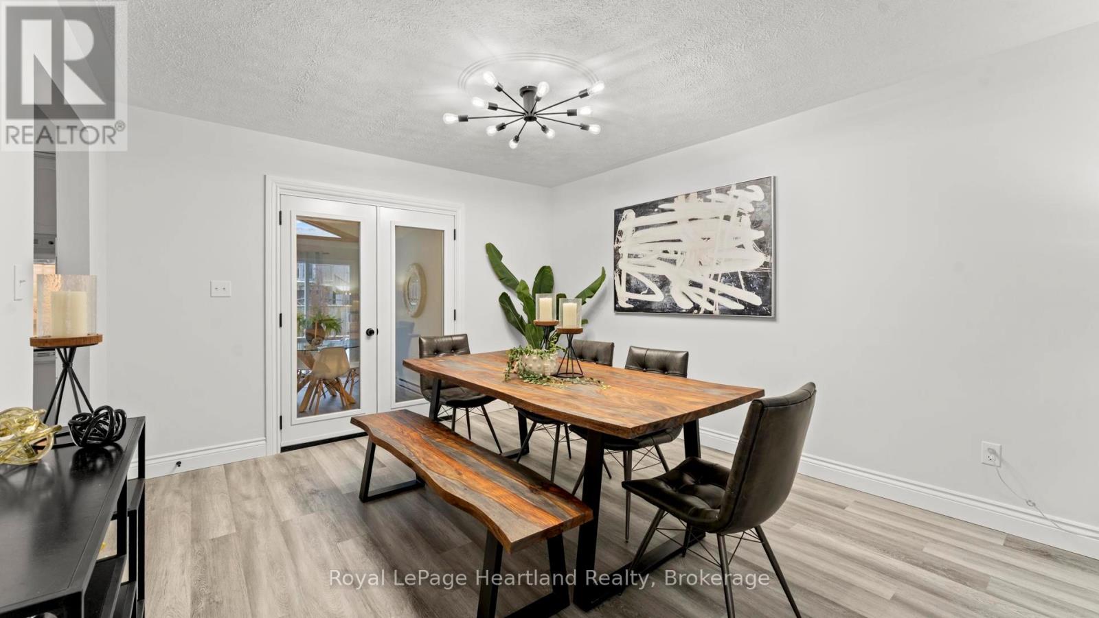 17 Suncoast Drive W, Goderich, Ontario  N7A 4H1 - Photo 11 - X13005554