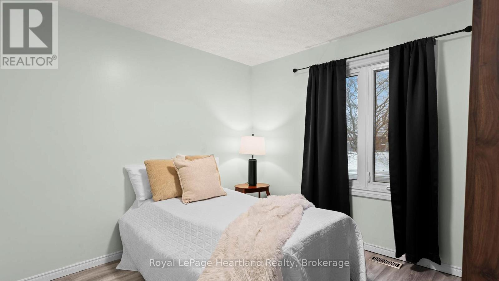 17 Suncoast Drive W, Goderich, Ontario  N7A 4H1 - Photo 16 - X13005554