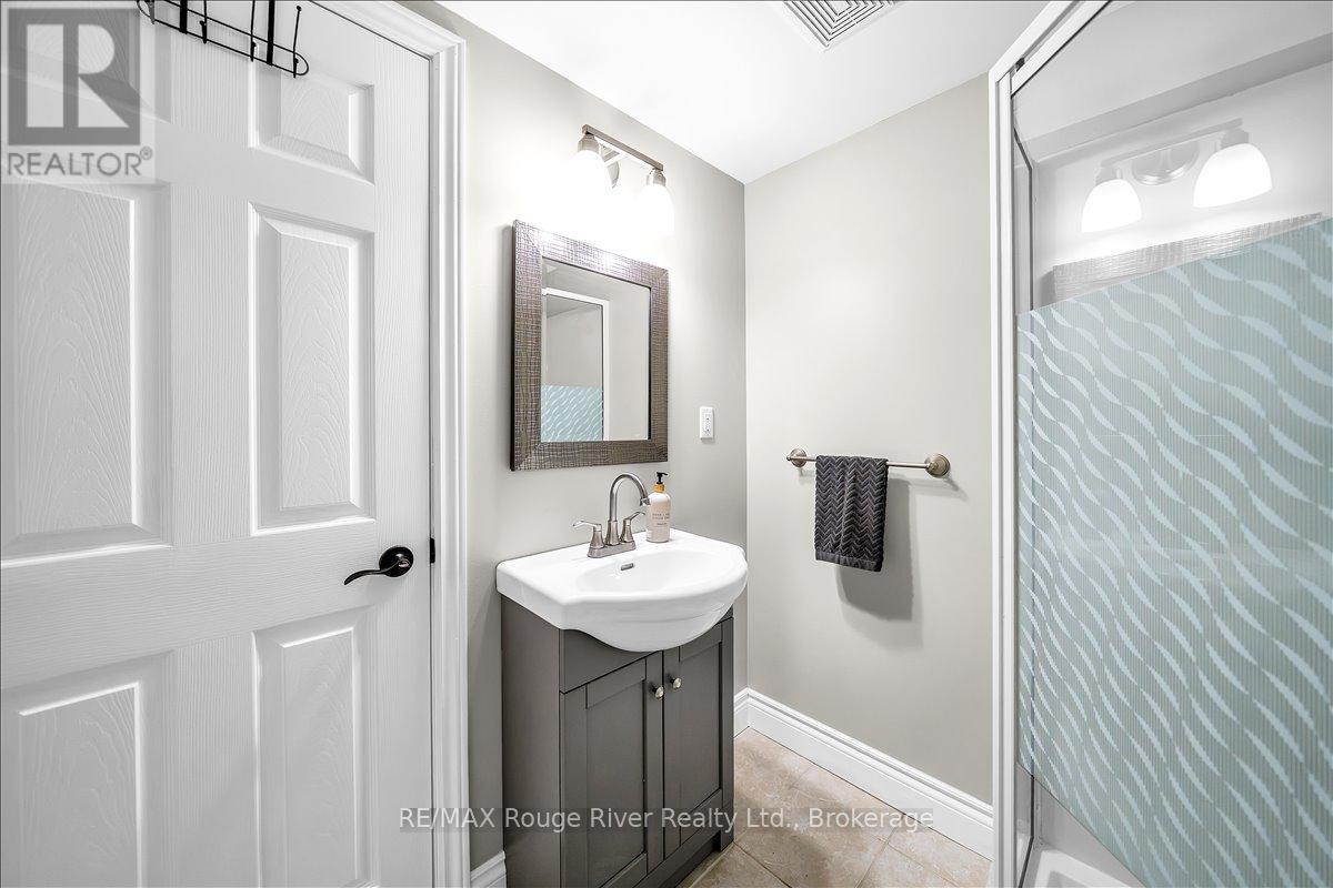 1441 Wecker Drive, Oshawa, Ontario  L1J 6N1 - Photo 29 - E13506932