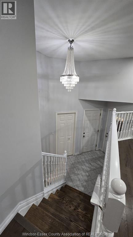 1059 Silverdale Drive Unit# Main, Windsor, Ontario  N9G 2S1 - Photo 2 - 26015719