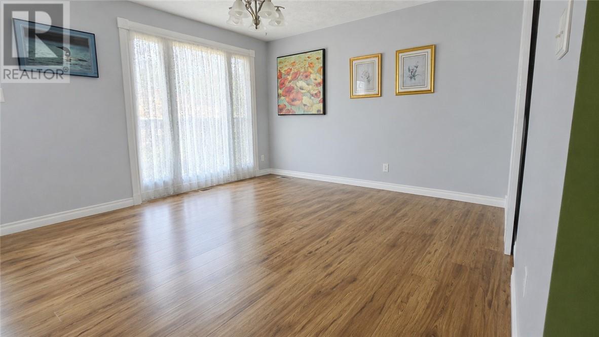 190 Belisle, West Nipissing, Ontario  P2B 3B9 - Photo 3 - 2128823