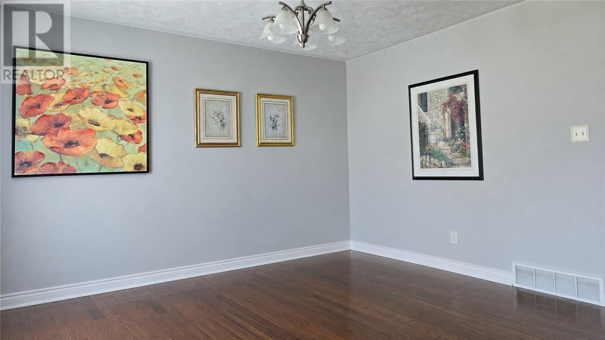 190 Belisle, West Nipissing, Ontario  P2B 3B9 - Photo 4 - 2128823