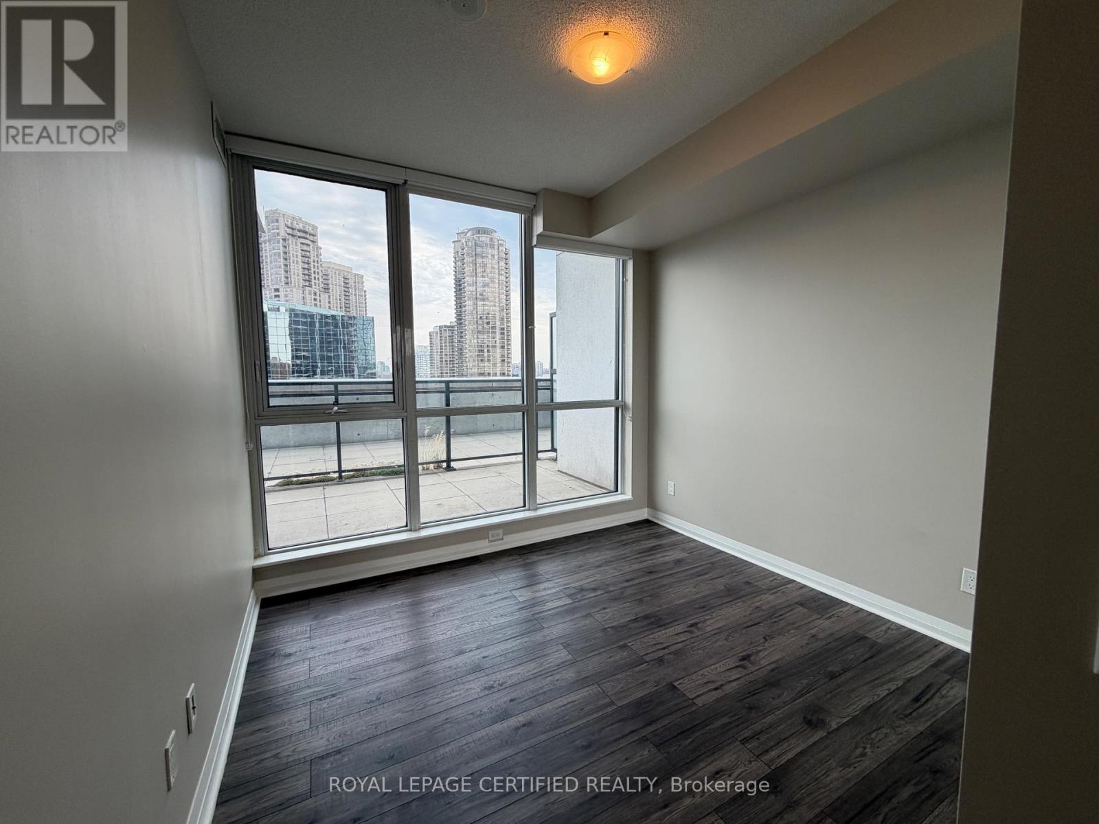 507 - 55 Eglinton Avenue W, Mississauga, Ontario  L5R 0E4 - Photo 8 - W13504064
