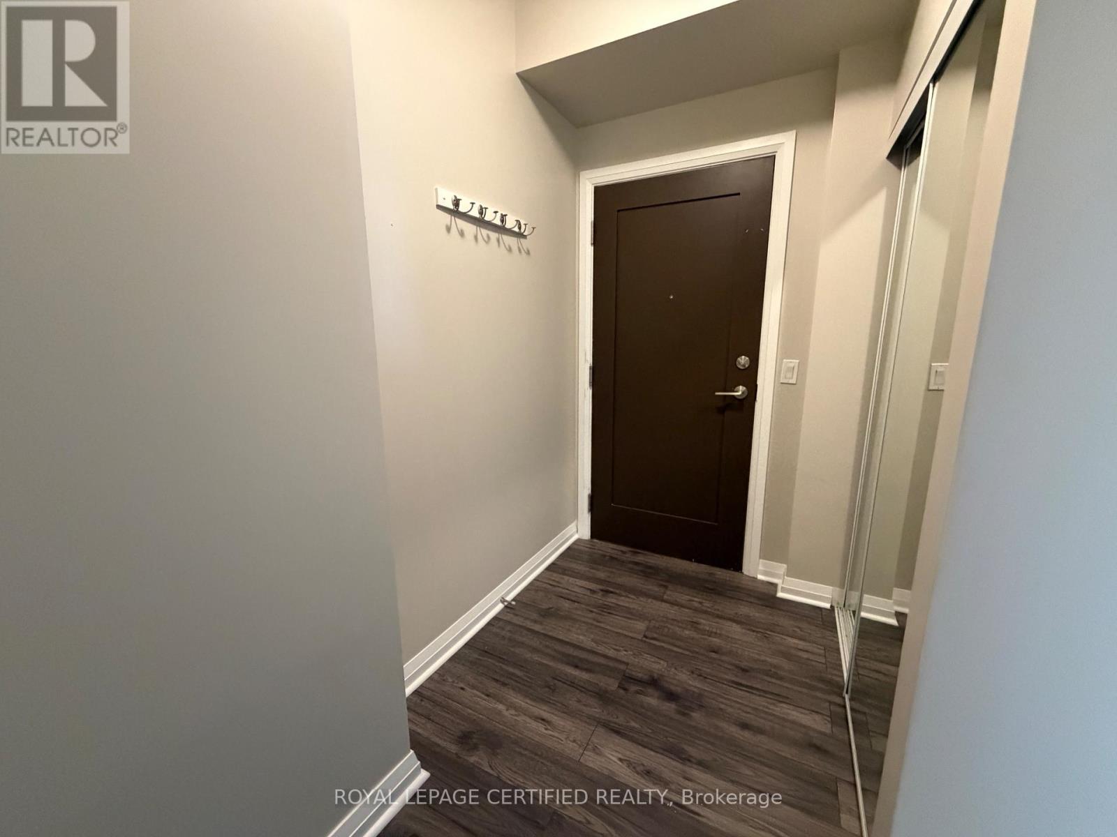 507 - 55 Eglinton Avenue W, Mississauga, Ontario  L5R 0E4 - Photo 3 - W13504064