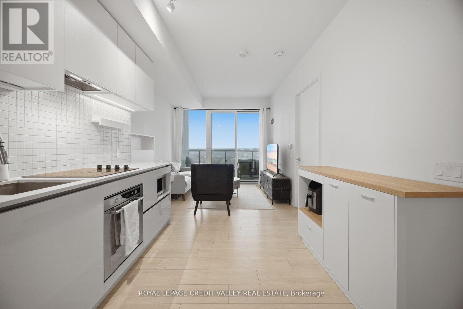 1511 - 5 Buttermill Avenue, Vaughan, Ontario  L4K 0J5 - Photo 10 - N13507652