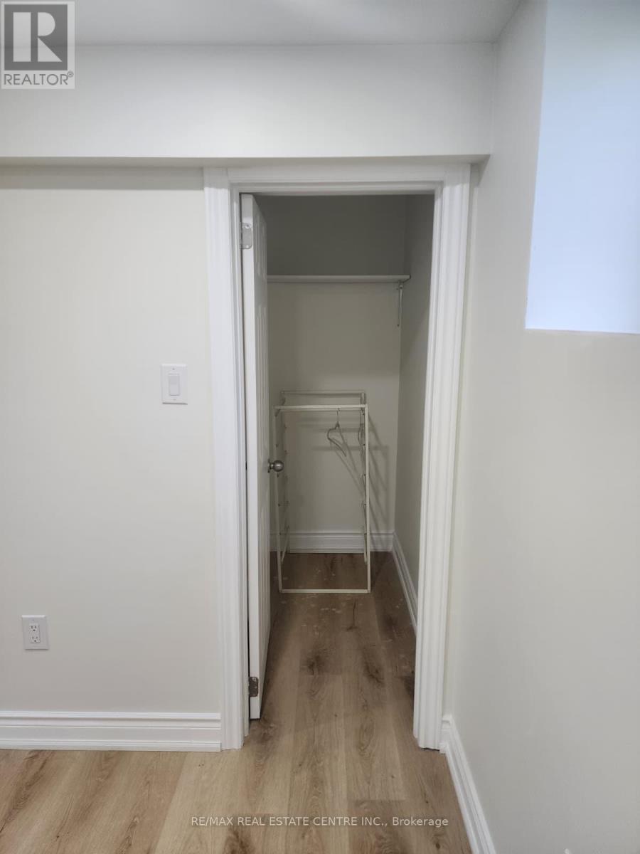 Basemnet - 2361 Barclay Road, Burlington, Ontario  L7R 2B7 - Photo 6 - W13506758
