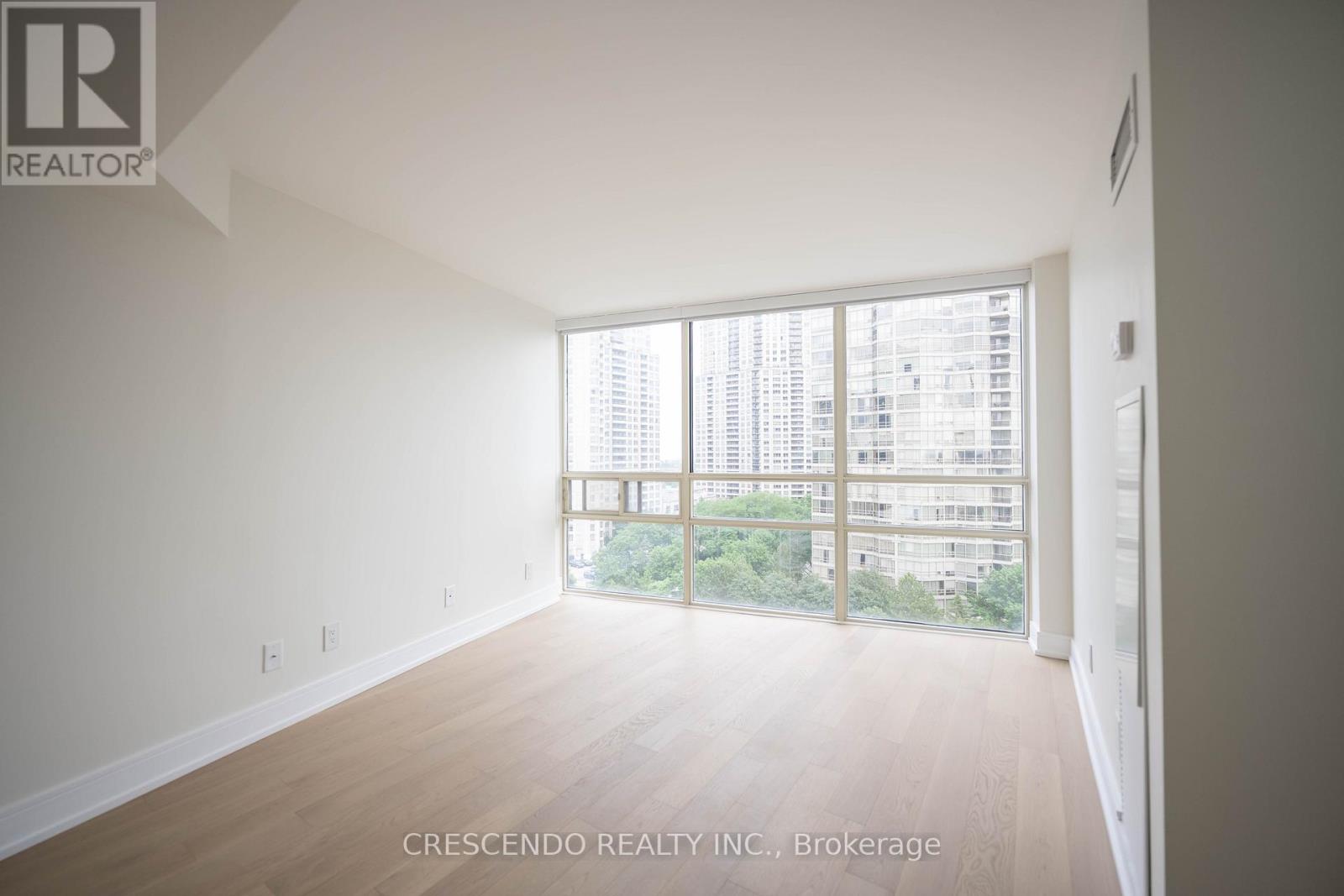 1006 - 50 Eglinton Avenue W, Mississauga, Ontario  L5R 3P5 - Photo 16 - W13507062