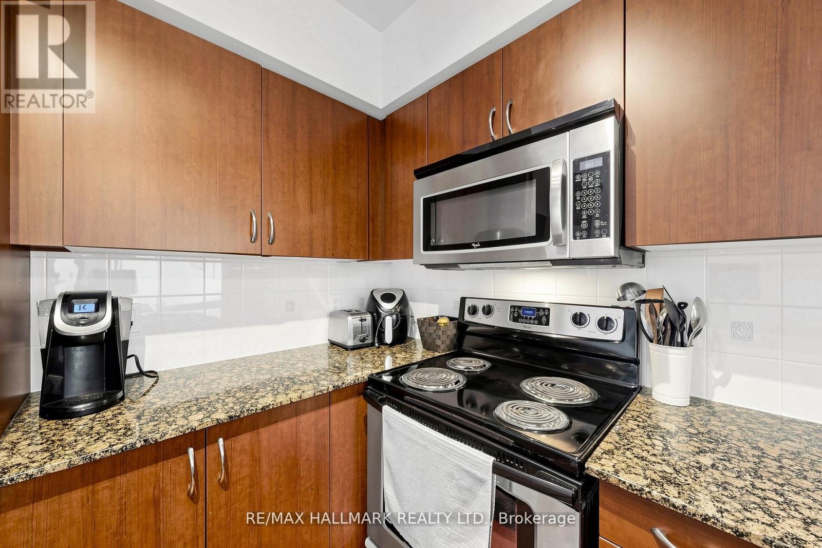 2907 - 2240 Lake Shore Boulevard W, Toronto, Ontario  M8V 0B1 - Photo 16 - W13507014
