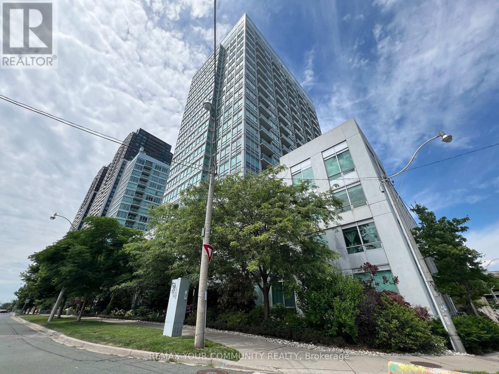 1409 - 1900 Lake Shore Boulevard W, Toronto, Ontario  M6S 1A4 - Photo 2 - W13507168