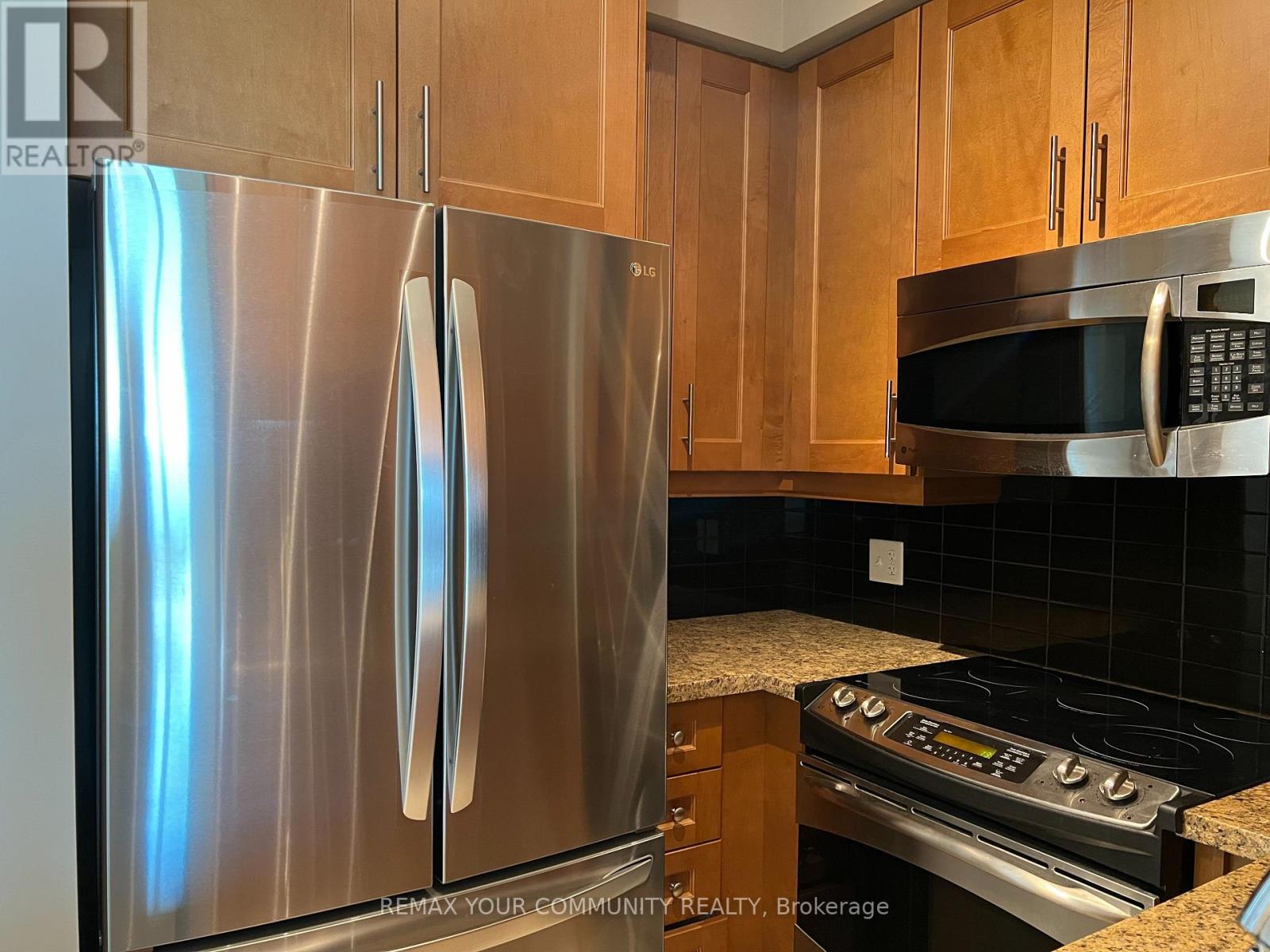 1409 - 1900 Lake Shore Boulevard W, Toronto, Ontario  M6S 1A4 - Photo 17 - W13507168