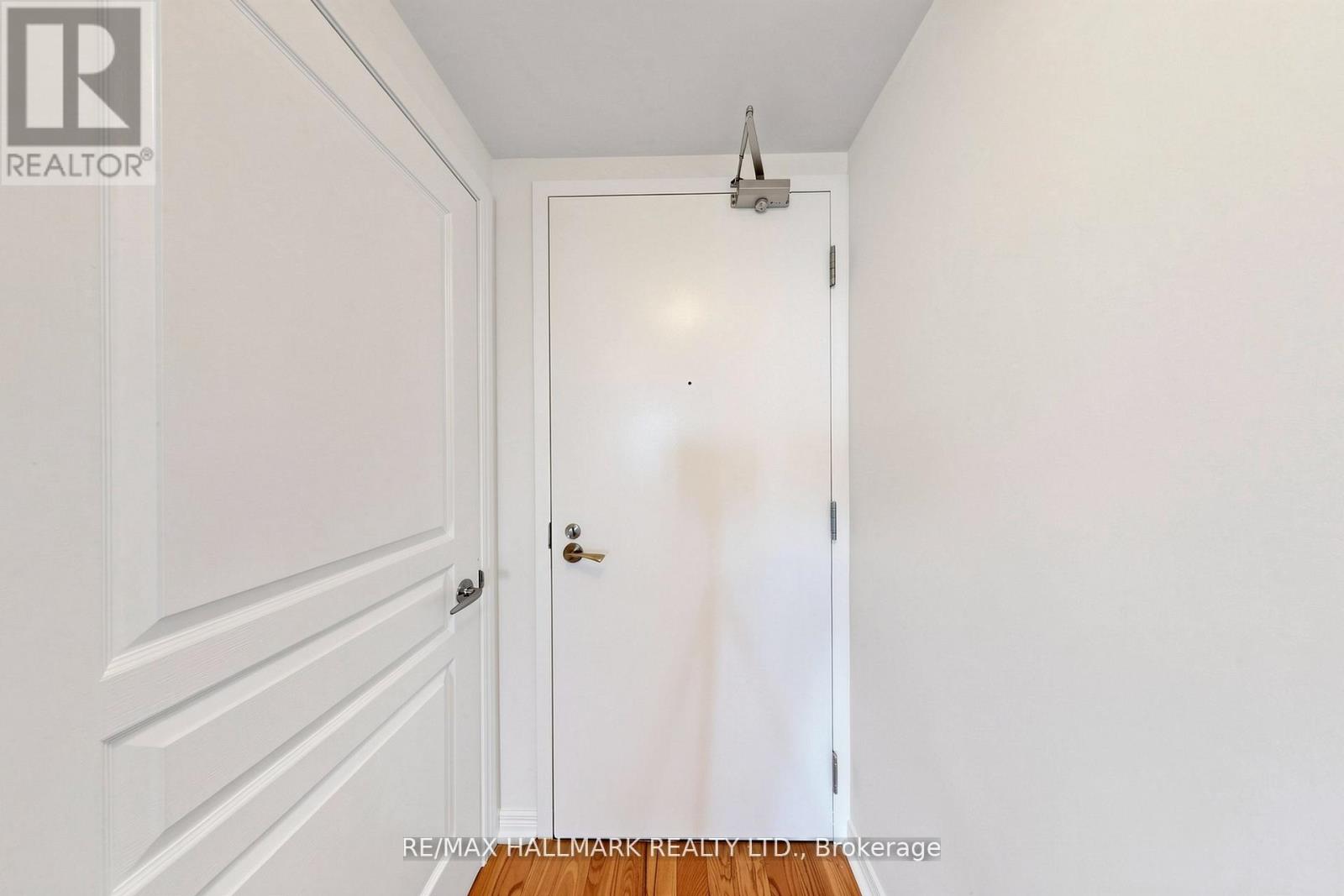 2907 - 2240 Lake Shore Boulevard W, Toronto, Ontario  M8V 0B1 - Photo 7 - W13507014