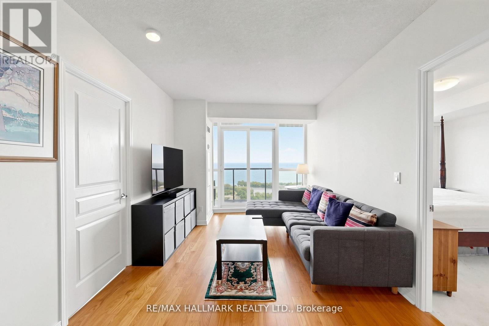 2907 - 2240 Lake Shore Boulevard W, Toronto, Ontario  M8V 0B1 - Photo 8 - W13507014