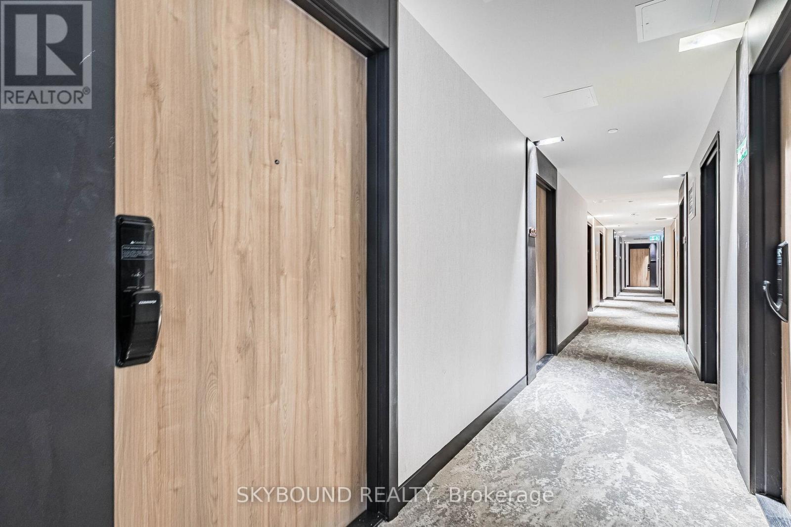 1502 - 1 Fairview Road E, Mississauga, Ontario  L5A 0B4 - Photo 12 - W13507278