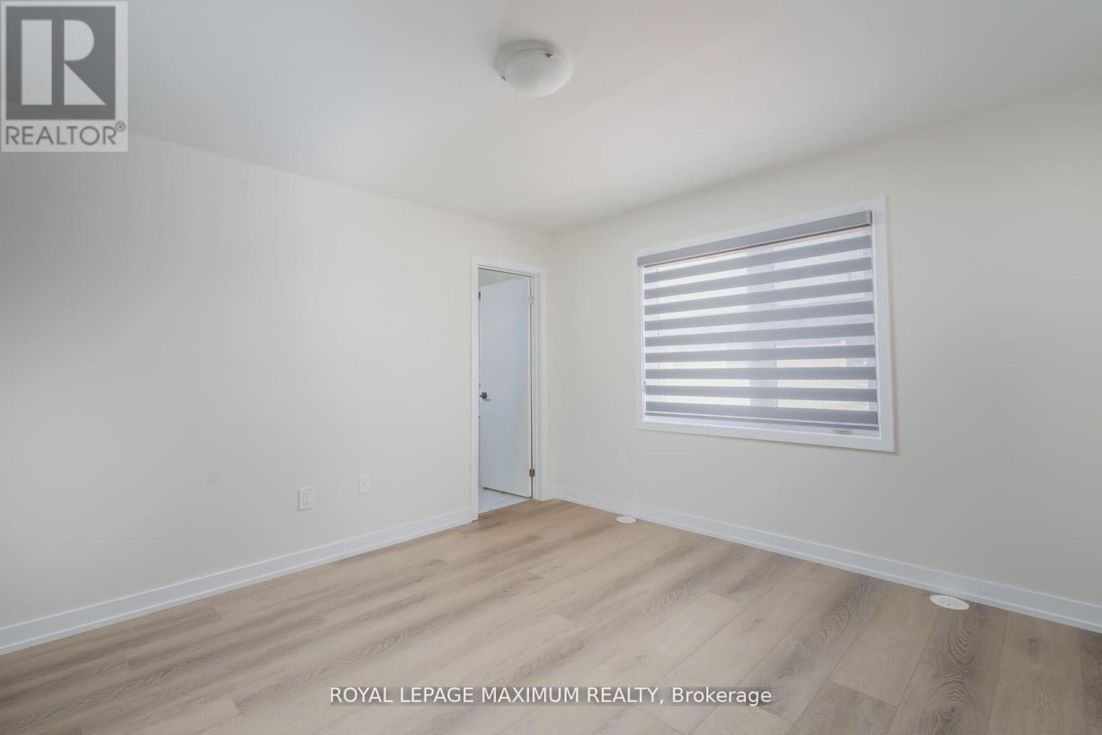 1357 Kaniv Street, Oakville, Ontario  L6M 4L8 - Photo 17 - W13507400