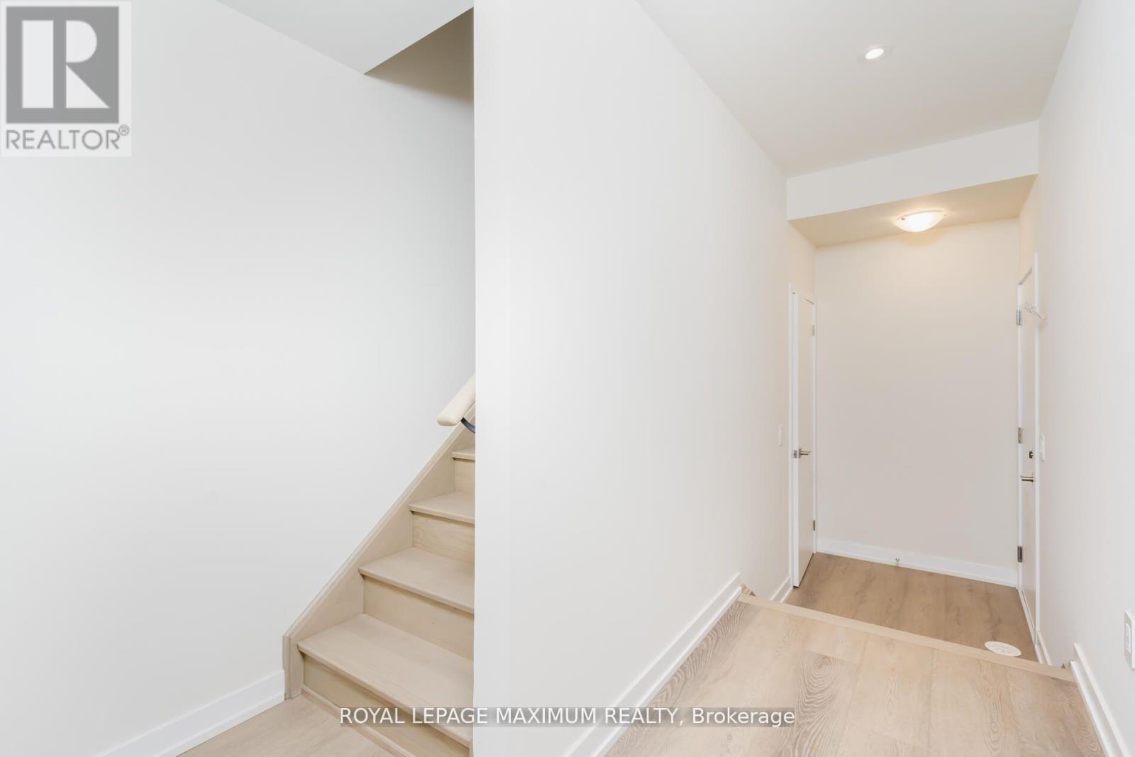 1357 Kaniv Street, Oakville, Ontario  L6M 4L8 - Photo 25 - W13507400