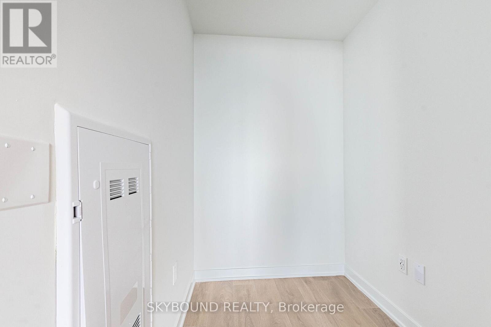 1502 - 1 Fairview Road E, Mississauga, Ontario  L5A 0B4 - Photo 26 - W13507278