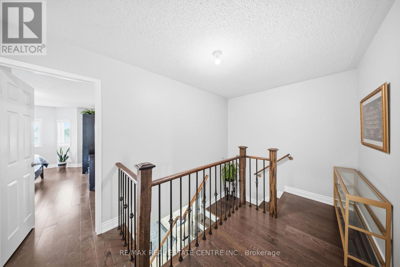 5875 Blue Spruce Avenue, Burlington, Ontario  L7L 7N7 - Photo 28 - W13507292