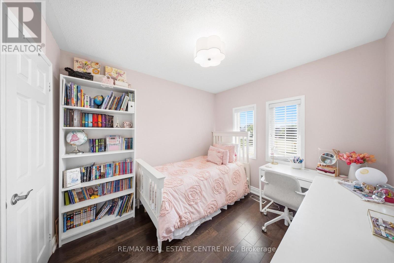 5875 Blue Spruce Avenue, Burlington, Ontario  L7L 7N7 - Photo 39 - W13507292