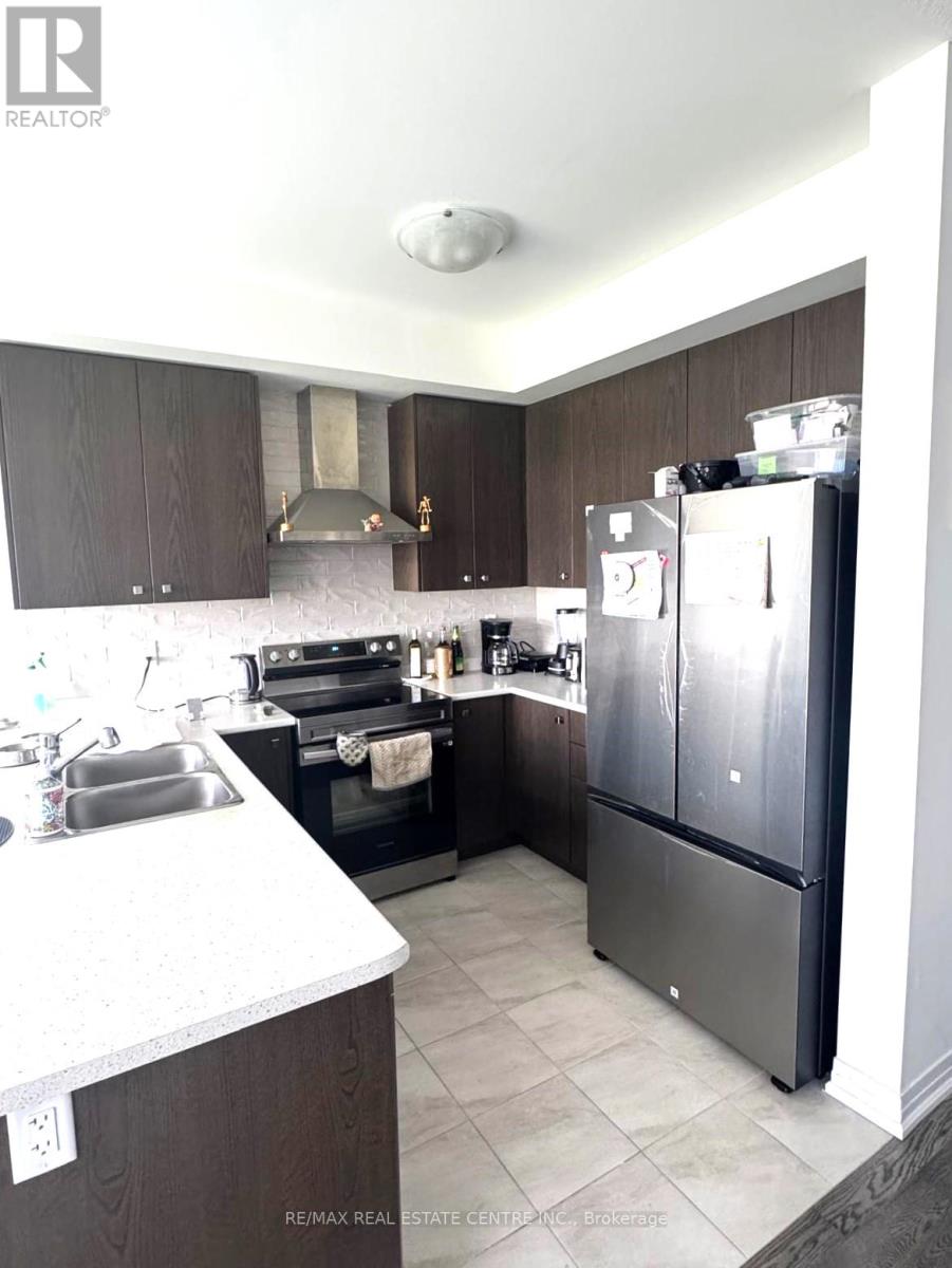 131 Brighton Lane, Thorold, Ontario  L2E 6S4 - Photo 6 - X13412006
