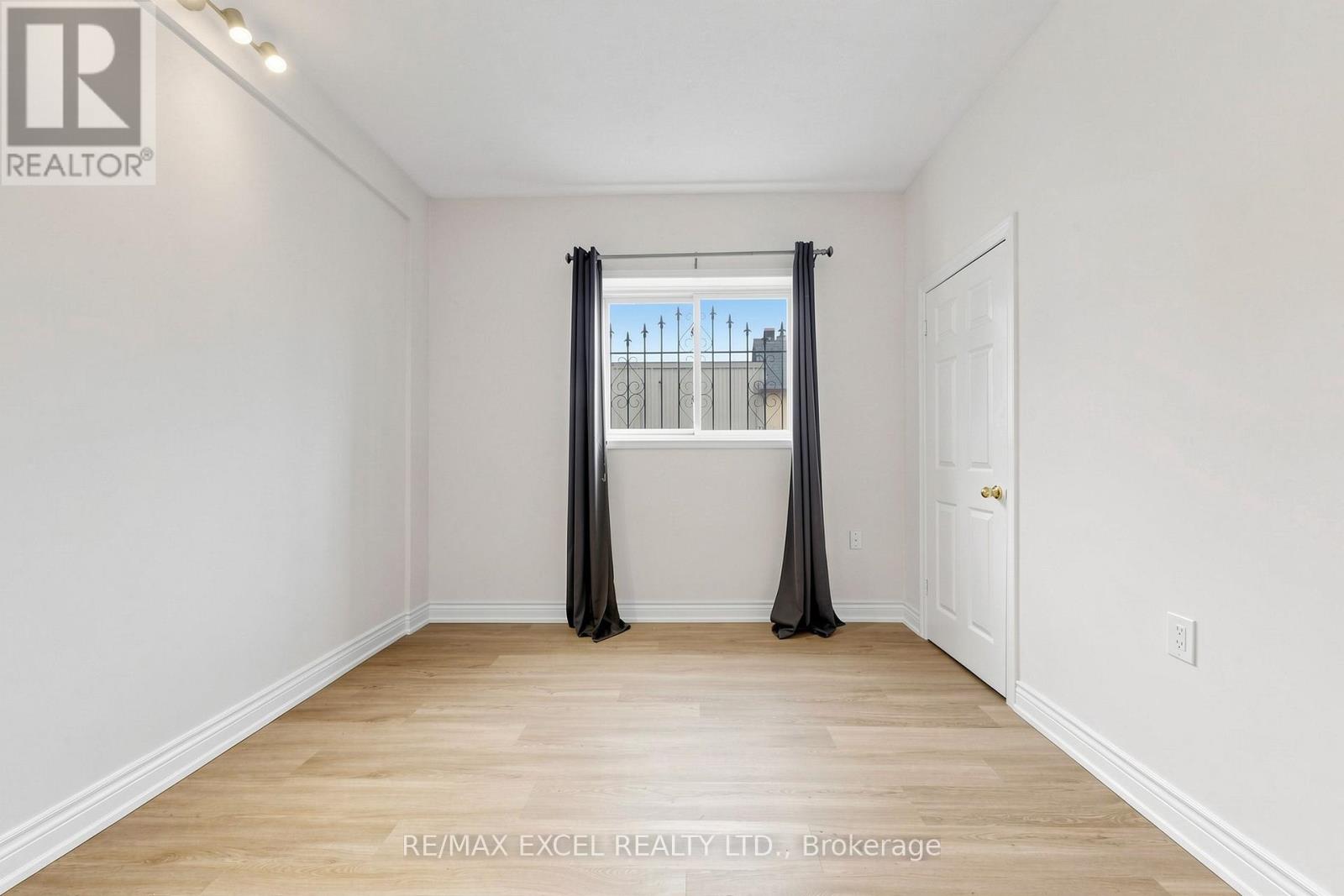 Main - 259 Victoria Avenue N, Hamilton, Ontario  L8L 5G3 - Photo 17 - X13507274