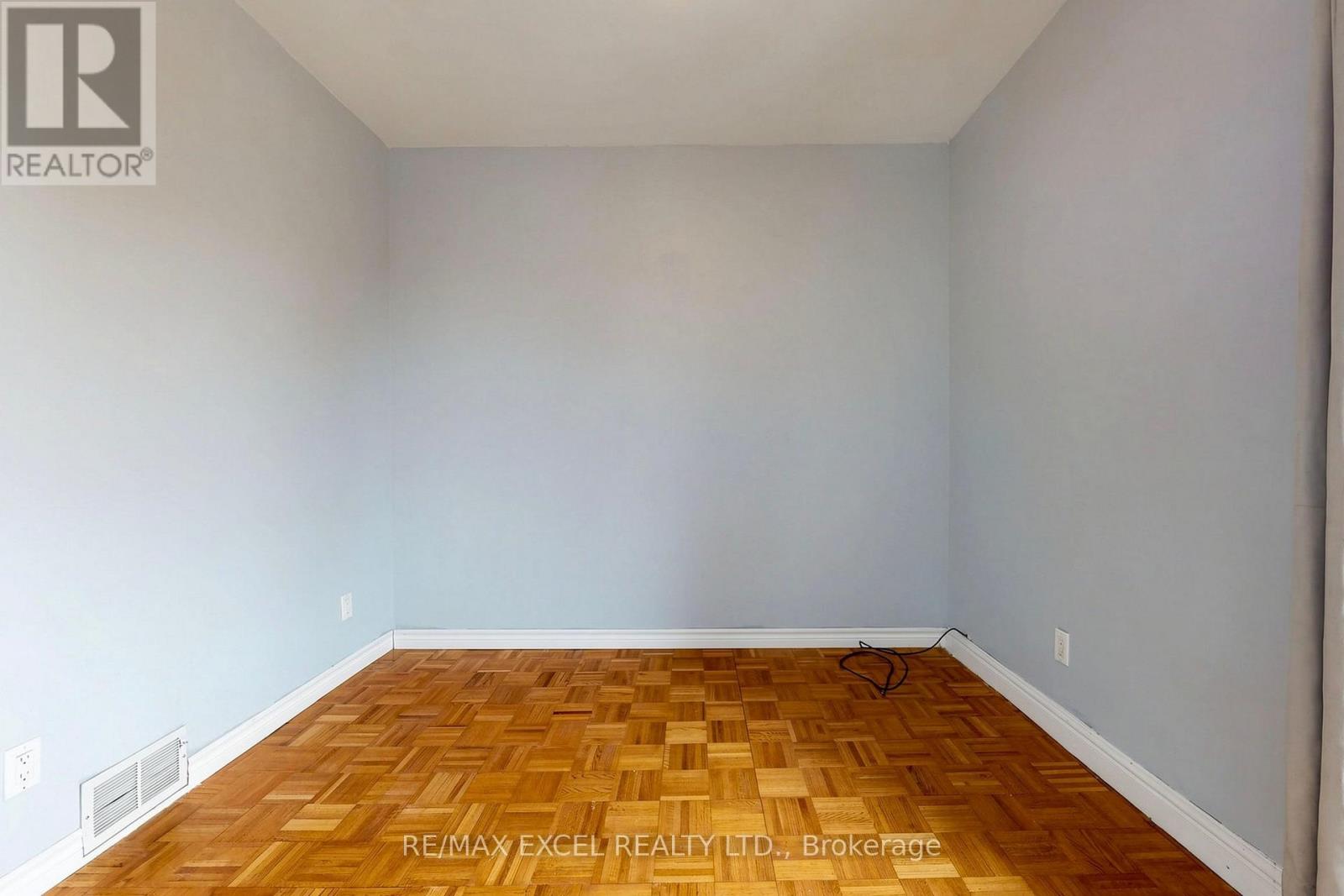 Upper - 259 Victoria Avenue N, Hamilton, Ontario  L8L 5G3 - Photo 22 - X13507422