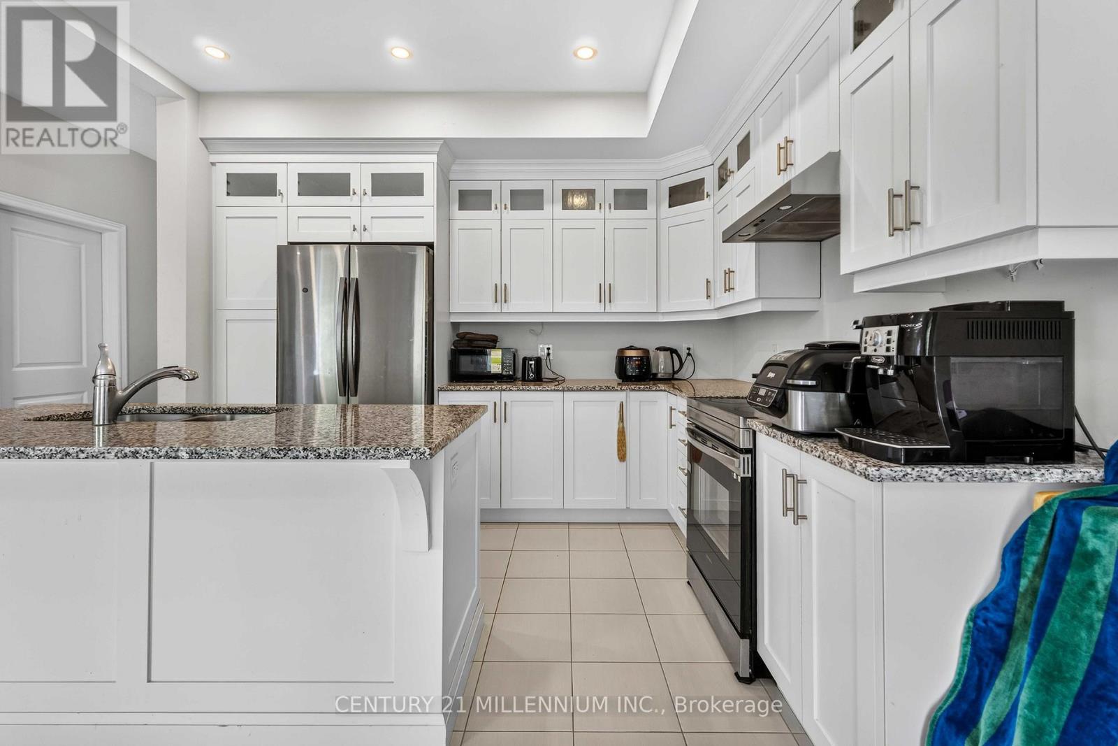 15 Alayche Trail, Welland, Ontario  L3C 0J7 - Photo 13 - X13507408