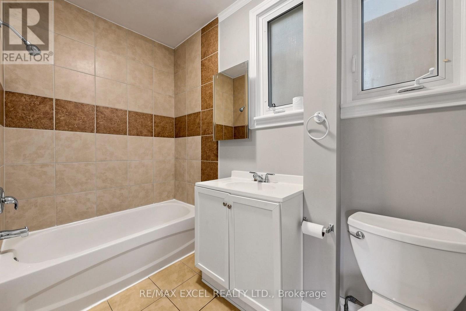Upper - 259 Victoria Avenue N, Hamilton, Ontario  L8L 5G3 - Photo 23 - X13507422