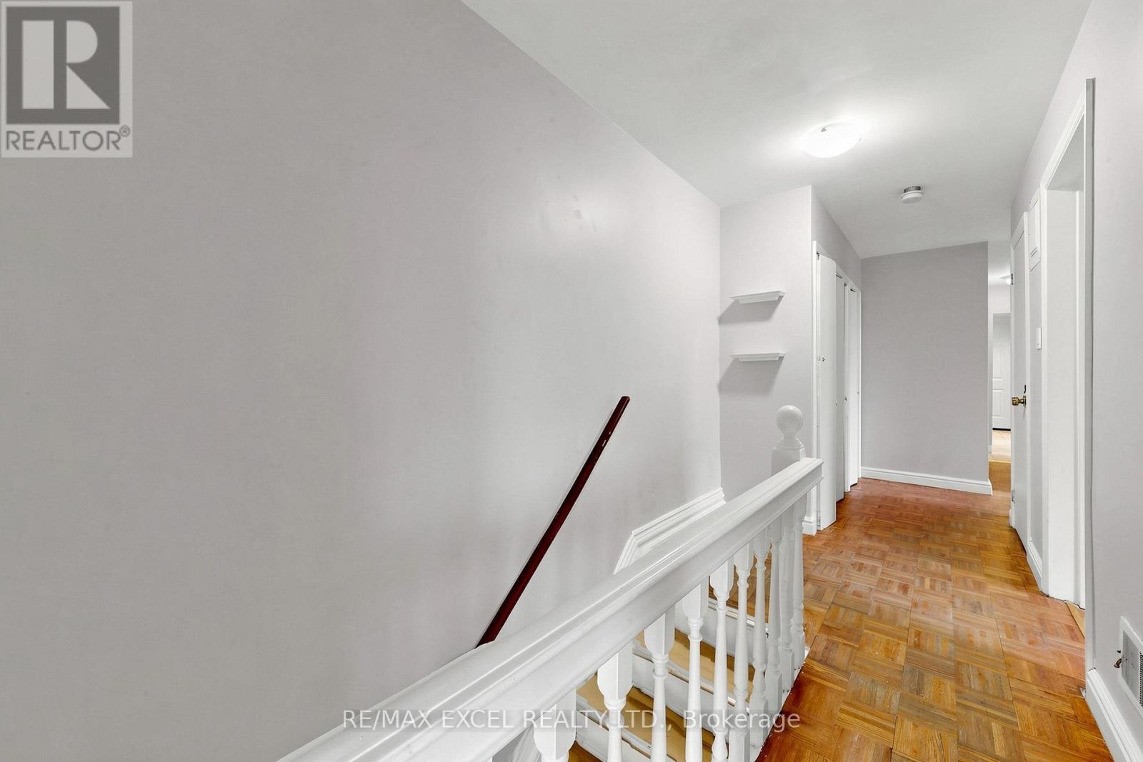 Upper - 259 Victoria Avenue N, Hamilton, Ontario  L8L 5G3 - Photo 3 - X13507422
